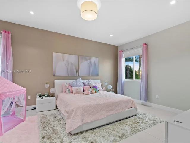 10593 NW 67th Ter # 10593, Doral FL 33178