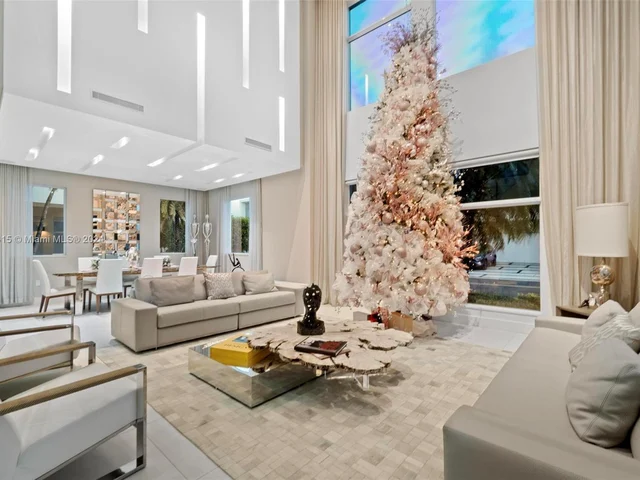 10593 NW 67th Ter # 10593, Doral FL 33178