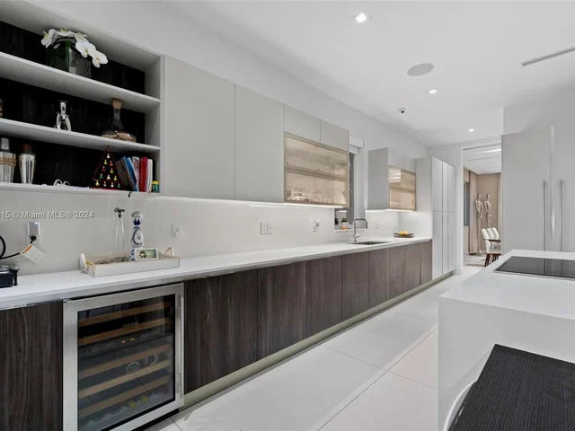 10593 NW 67th Ter # 10593, Doral FL 33178