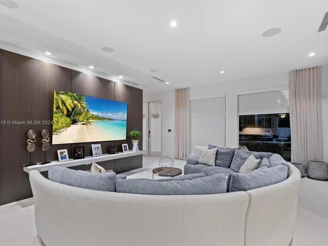 10593 NW 67th Ter # 10593, Doral FL 33178