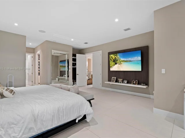 10593 NW 67th Ter # 10593, Doral FL 33178