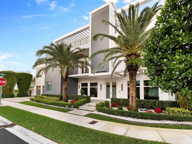 10593 NW 67th Ter # 10593, Doral FL 33178