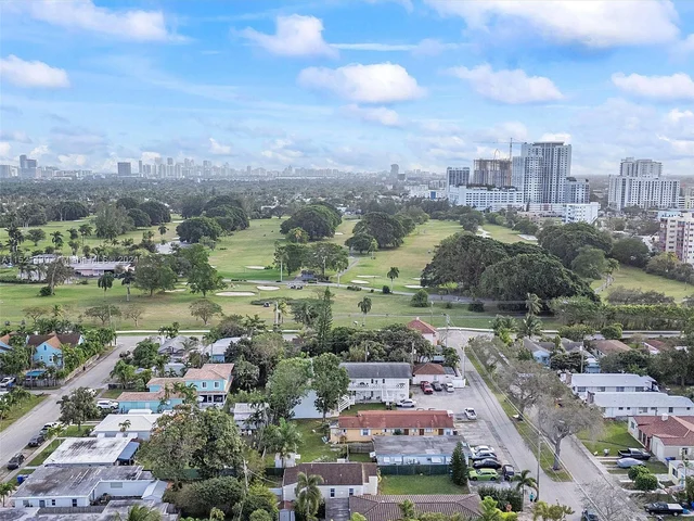 931 N 16th Ct, Hollywood FL 33020