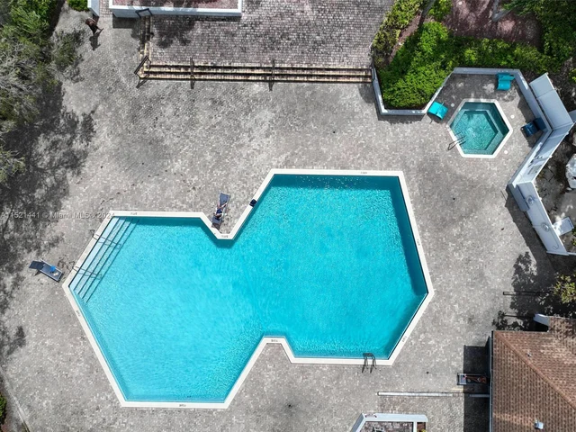 1470 NE 123 # A1413, North Miami Beach FL 33161