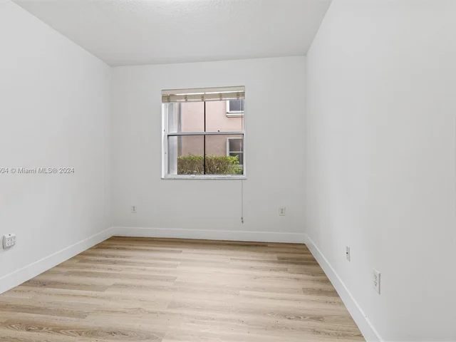 6540 NW 114th Ave # 1405, Doral FL 33178