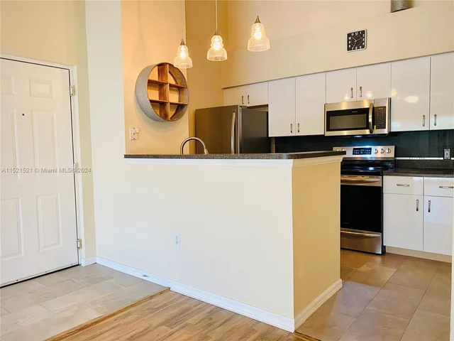 4271 San Marino Blvd # 305, West Palm Beach FL 33409