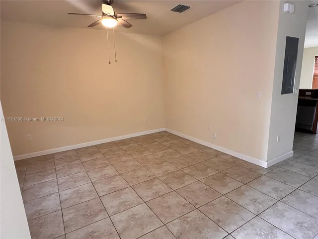 8860 W 35th Way, Hialeah FL 33018