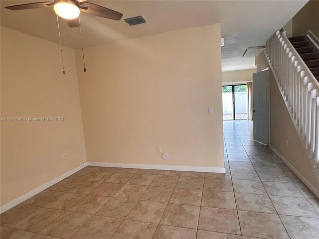 8860 W 35th Way, Hialeah FL 33018