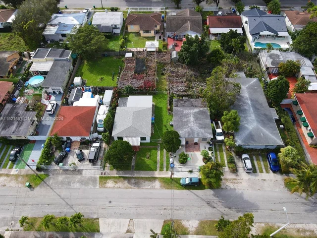 310 SW 31st Ct, Miami FL 33135