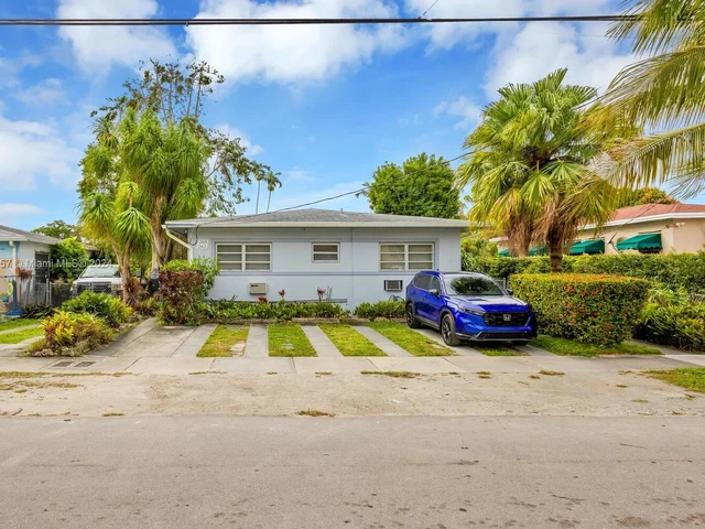 310 SW 31st Ct, Miami FL 33135