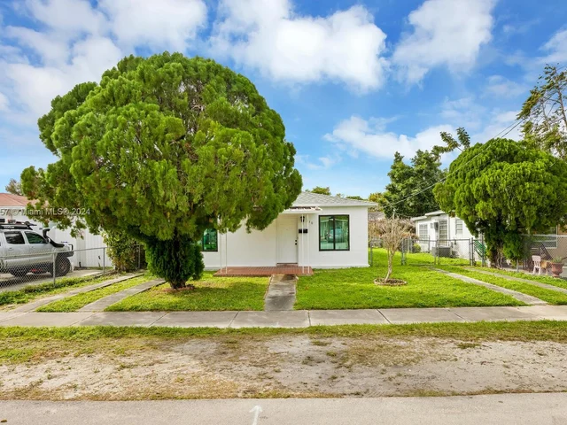 310 SW 31st Ct, Miami FL 33135