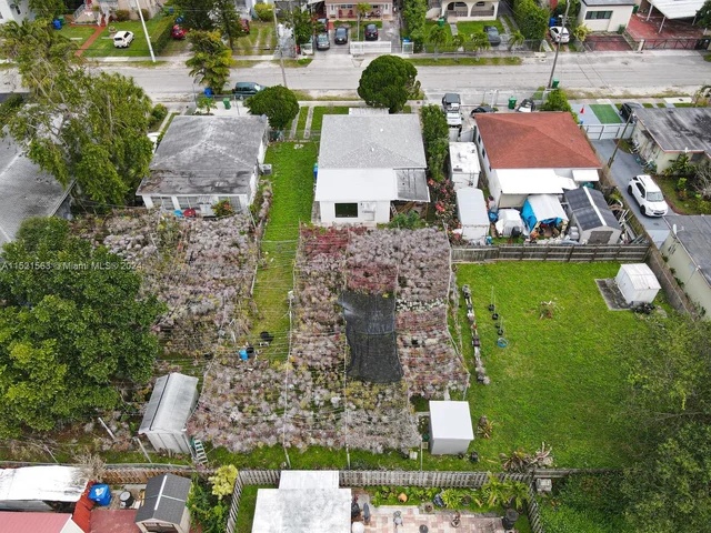 316 SW 31st Ct, Miami FL 33135