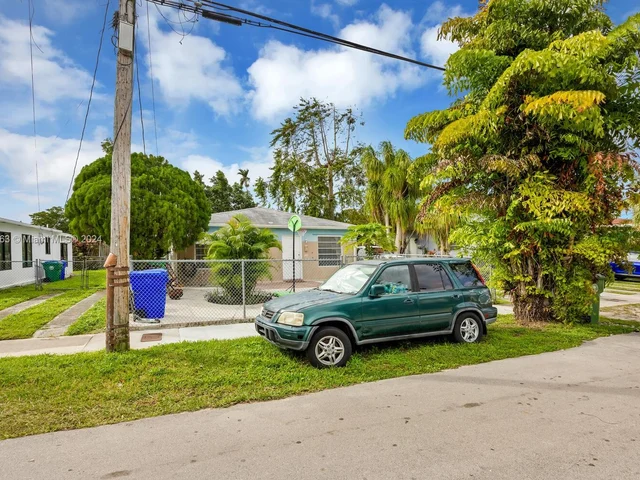 316 SW 31st Ct, Miami FL 33135