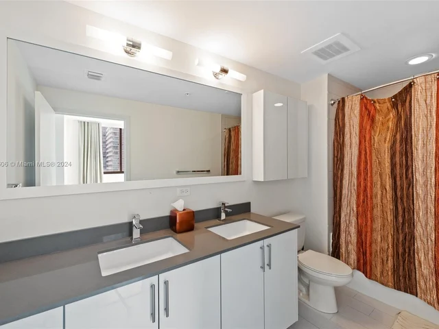 999 SW 1st Ave # 2504, Miami FL 33130