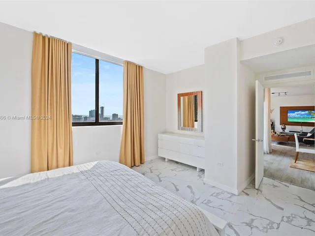 999 SW 1st Ave # 2504, Miami FL 33130