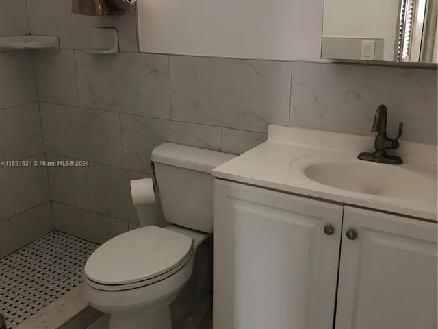 1301 N 12th Ct # 5A, Hollywood FL 33019