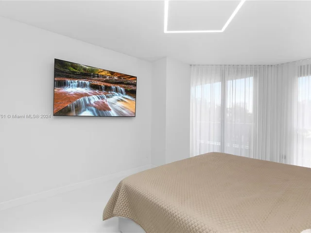 21205 Yacht Club Dr # 407, Aventura FL 33180