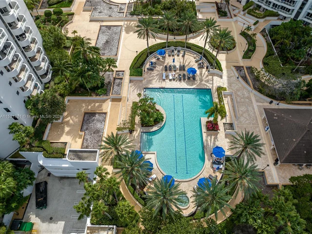 21205 Yacht Club Dr # 407, Aventura FL 33180