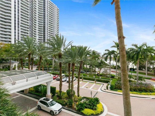 21205 Yacht Club Dr # 407, Aventura FL 33180