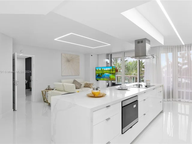 21205 Yacht Club Dr # 407, Aventura FL 33180