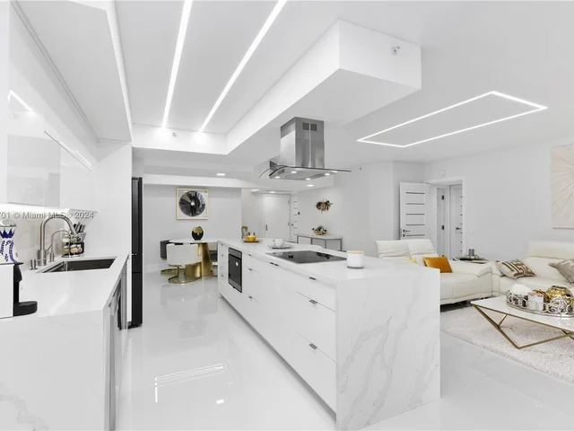 21205 Yacht Club Dr # 407, Aventura FL 33180