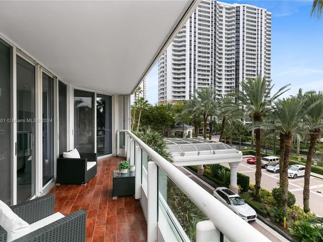 21205 Yacht Club Dr # 407, Aventura FL 33180