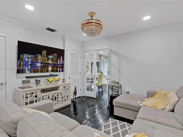 18200 SW 296th St, Homestead FL 33030