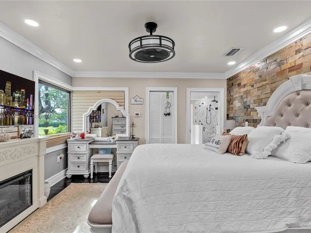 18200 SW 296th St, Homestead FL 33030