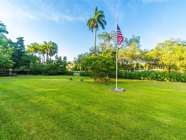 18200 SW 296th St, Homestead FL 33030