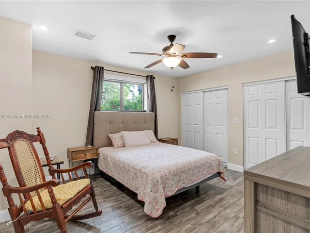 18200 SW 296th St, Homestead FL 33030