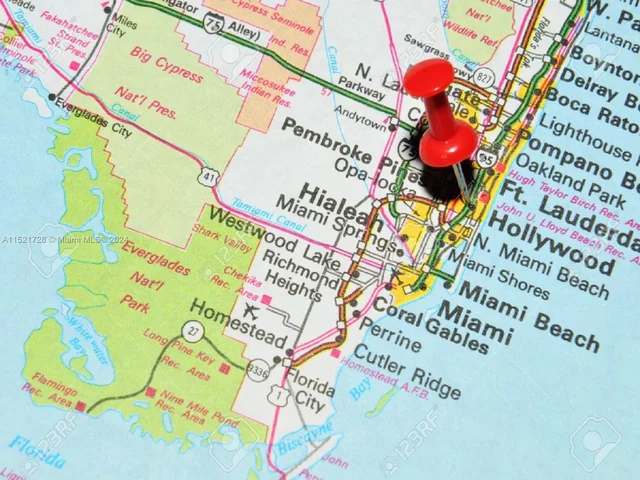 320 S Surf Rd # 402, Hollywood FL 33019