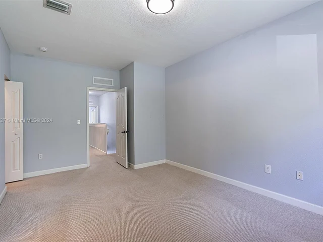 8440 SW 150th Ave, Miami FL 33193