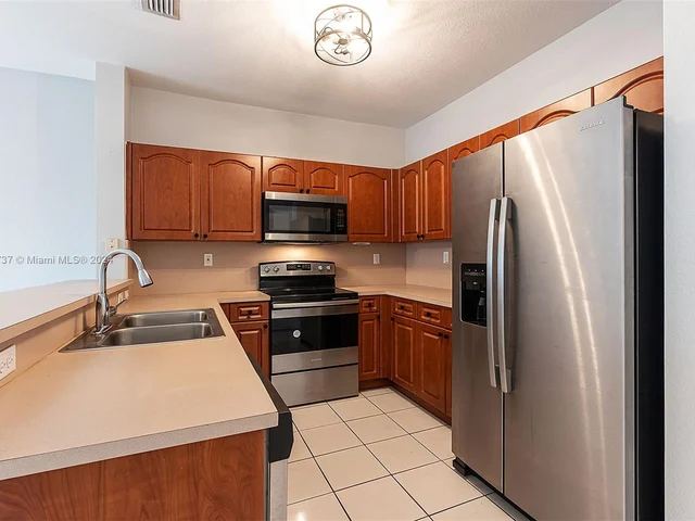 8440 SW 150th Ave, Miami FL 33193