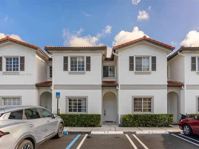 8440 SW 150th Ave, Miami FL 33193