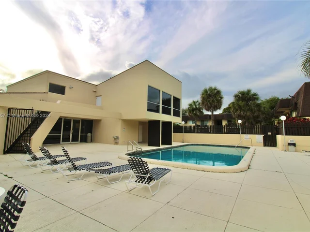 9015 SW 138th St # 2, Miami FL 33176