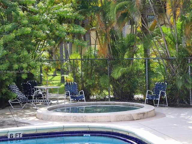 9015 SW 138th St # 2, Miami FL 33176