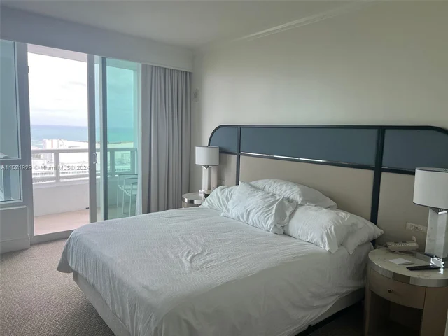 4401 Collins Ave # 2815, Miami Beach FL 33140
