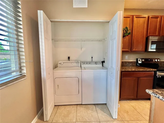 21005 NW 14th Pl # 446, Miami Gardens FL 33169