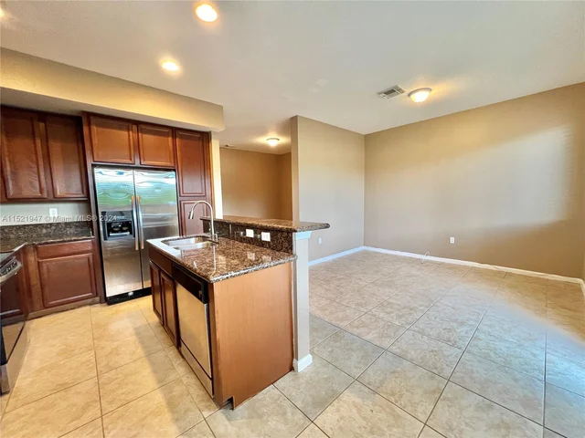 21005 NW 14th Pl # 446, Miami Gardens FL 33169