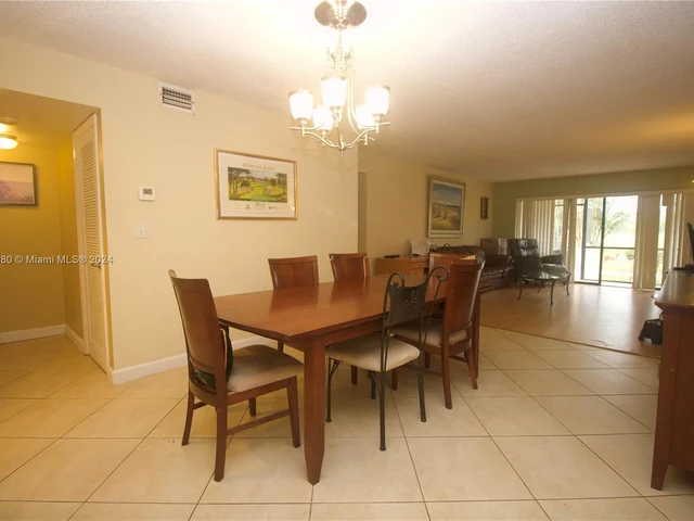 4000 N Hills Dr # 3, Hollywood FL 33021