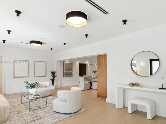 519 SW 25th Rd, Miami FL 33129