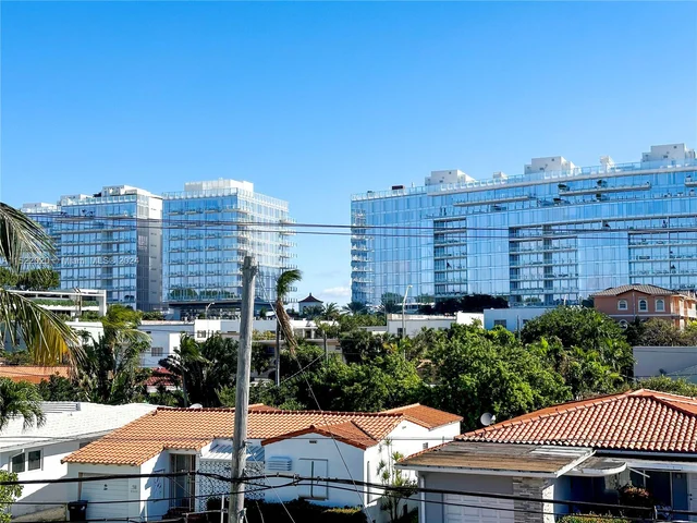 9000 Abbott Ave, Surfside FL 33154