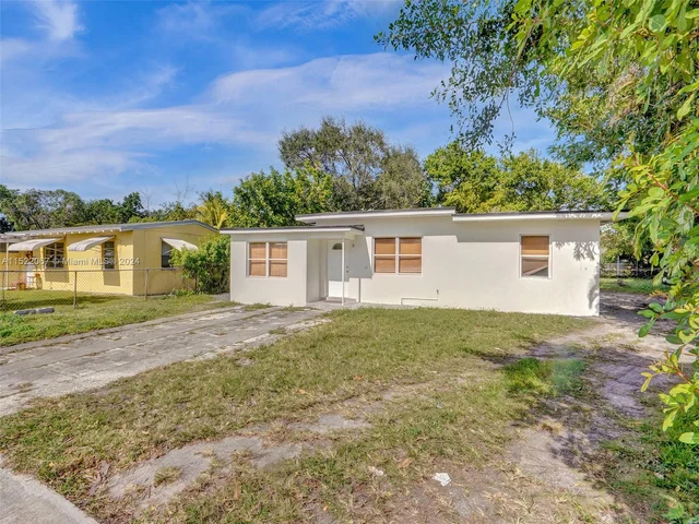 25 NW 127TH ST, North Miami FL 33168