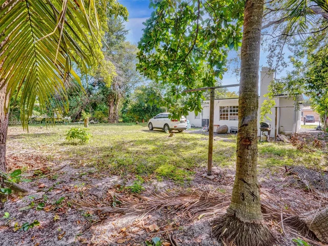 25 NW 127TH ST, North Miami FL 33168