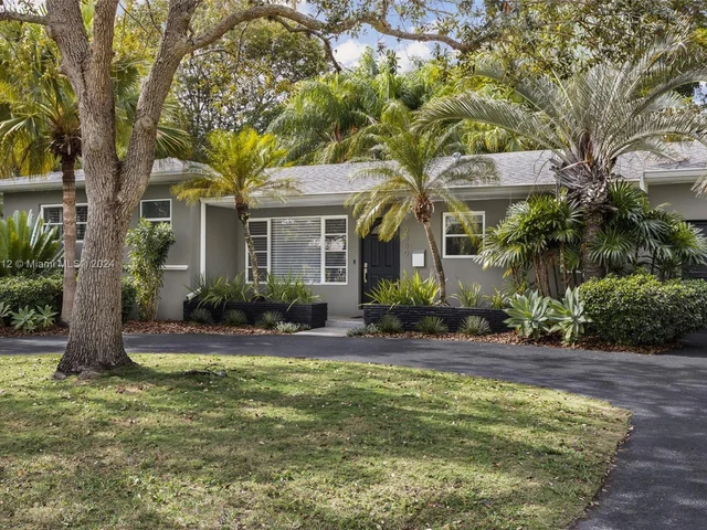 9380 SW 73rd Ave, Pinecrest FL 33156