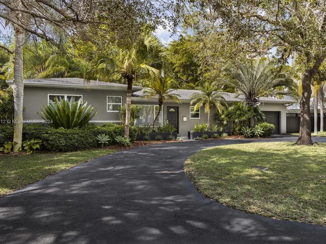 9380 SW 73rd Ave, Pinecrest FL 33156