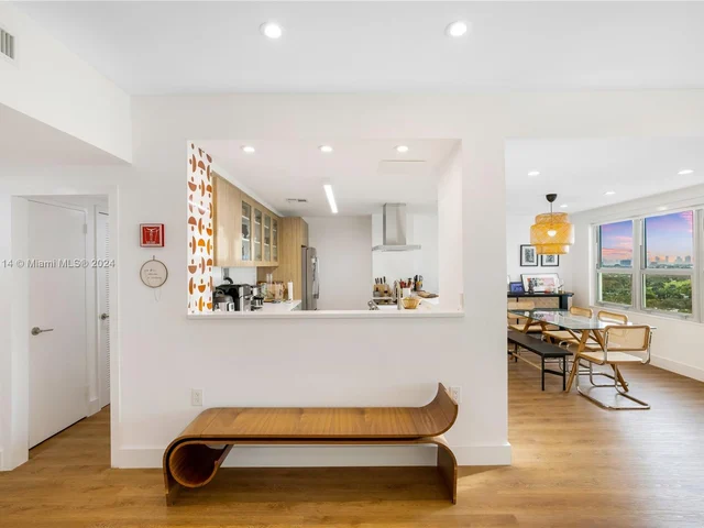 9100 W Bay Harbor Dr # 11C, Bay Harbor Islands FL 33154