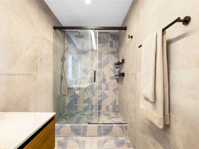 9100 W Bay Harbor Dr # 11C, Bay Harbor Islands FL 33154