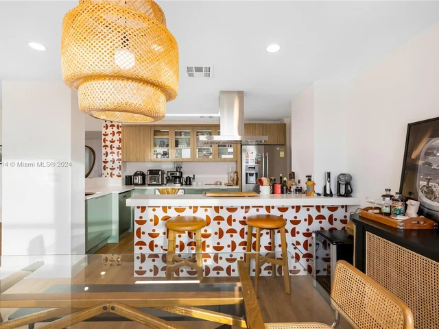 9100 W Bay Harbor Dr # 11C, Bay Harbor Islands FL 33154