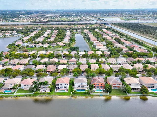 5261 SW 159th Ave, Miramar FL 33027